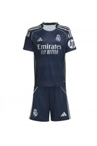 Fotbalové Dres Real Madrid Dětské Venkovní Oblečení 2025-26 Krátký Rukáv (+ trenýrky)